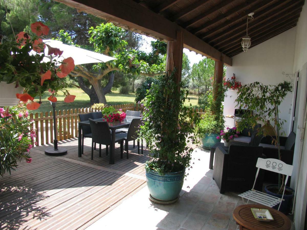 Mas De Charme Les Pellegrins Villa Saintes-Maries-de-la-Mer Exteriör bild